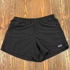 Patagonia black nylon women’s shorts size small